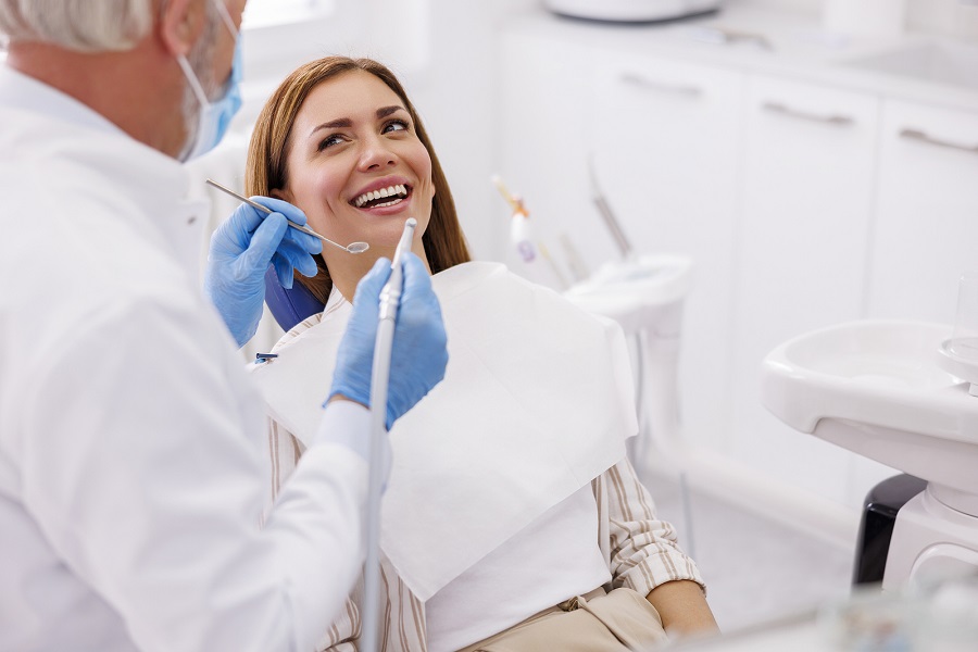 The Importance of Deep Dental Cleanings for Maintaining Healthy Teeth and Gums